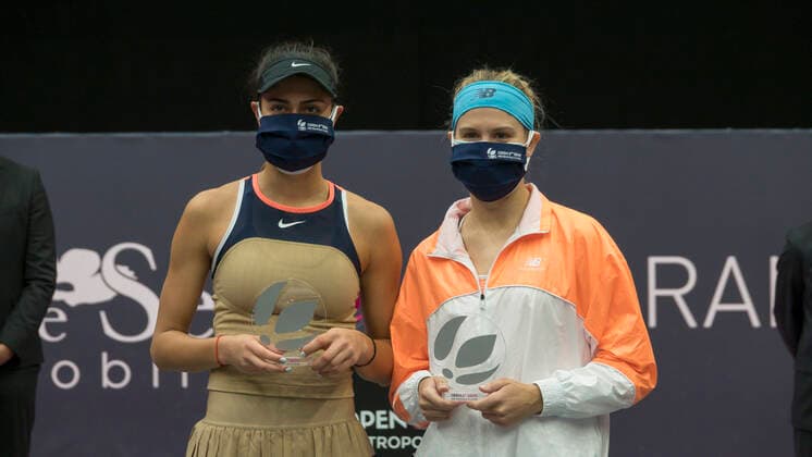 Tennis, WTA-Turnier in Lyon Olga DANILOVIC (SRB) - Eugenie BOUCHARD (CAN) TENNIS : Open 6eme Sens - Palais des sports Lyon - 07 03 2021 SandrineTHESILLAT Panoramic 