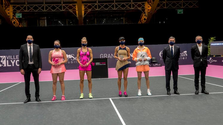 Tennis, WTA-Turnier in Lyon Arantxa RUS (NED) - Viktoria KUZMOVA (SVK), Olga DANILOVIC (SRB) - Eugenie BOUCHARD (CAN) TENNIS : Open 6eme Sens - Palais des sports Lyon - 07 03 2021 SandrineTHESILLAT Panoramic 