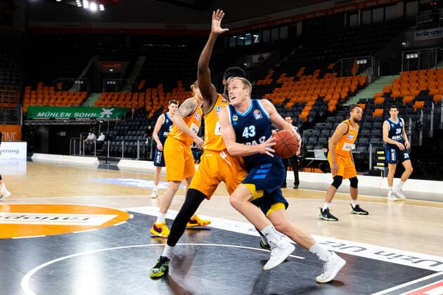 Luke Sikma Alba Berlin 43 GER, Ratiopharm Ulm vs Alba Berlin, easycredit 1 Bundesliga Basketball, 22 matchday, season 2020 21, 07 03 2021 Ratiopharm Ulm vs Alba Berlin, 1 Basketball Bundesliga New Ulm. Copyright: xEibner-Pressefoto RogerxBuerkex EP_EER
