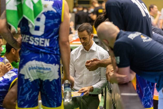Christopher Harris Phoenix Hagen, Head Coach ¨¨¨Kirchheim Knights vs Tigers Tübingen, 2 Basketball, Bundesliga, Pro A, Barmer 2 Basketball, Matchday 24, Season 2020 2021, 05 03 2021, ¨¨ Kirchheim Knights Tigers Tübingen, Basketball, 2 Bundesliga, Barmer 2 Basketball, Matchday 24, Season 2020 2021, 27 02 2021 Kirchheim. Copyright: xDennisxDuddek xEibnerxPressefotox EP_DDU