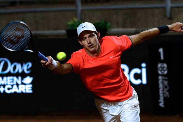 Santiago 8 Marzo 2021 El tenista Chileno Nicolas Jarry se enfrenta al tenista FrancesTiafoe de Estados UnidosChileno Nicolas Jarry durante el ATP, Tennis Herren de Santiago realizado en San Carlos de Apoquindo. Javier Salvo Photosport ATP de Santiago 8 3 2021