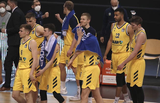 Alba team disappoints after end of game disappointment Sports Basketball BBL Bundesliga mens season 2020 2021 09 03 2021 ALBA Berlin vs EWE Baskets Oldenburg