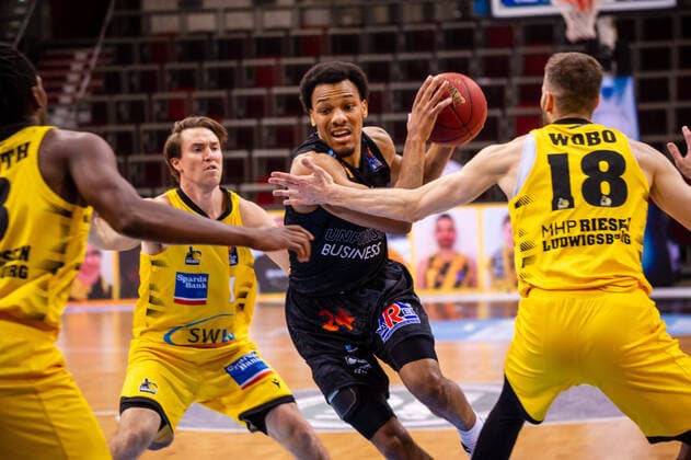1 BASKETBALL Bundesliga MHP RIESEN Ludwigsburg Niners Chemnitz on 09 03 2021 in Ludwigsburg MHPArena , Baden Wuerttemberg, Germany Ludwigsburg 09 03 21 Basketball , 09 03 2021, Ludwigsburg Germany xpxsdx