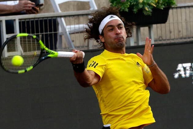 Santiago 9 Marzo 2021 El tenista Chileno Gonzalo Lama se enfrenta al tenista de Argentina, Juan Manuel Cerundolo, durante el ATP, Tennis Herren de Santiago realizado en San Carlos de Apoquindo. Javier Salvo Photosport ATP de Santiago Tarde 9 3 2021