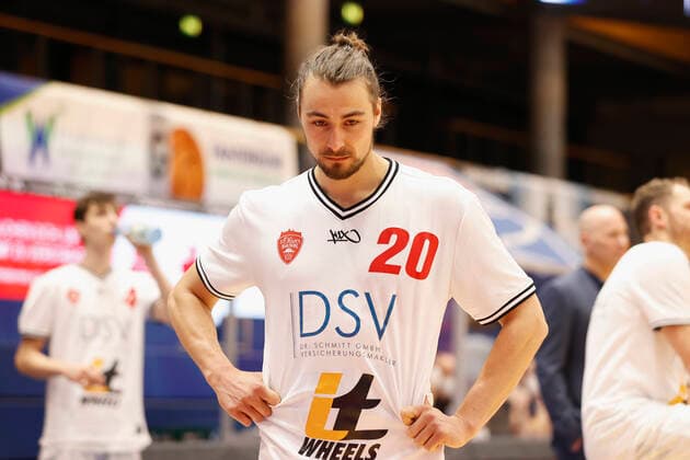09 03 2021, Basketball, BBL 2020 2021, 18 matchday, Syntainics MBC s Oliver Wuerzburg, GER, Weissenfels, Stadthalle Weissenfels, picture Julian Albus s Oliver Wuerzburg. Copyright: HMBxMedia xHeikoxBecker