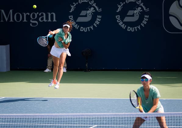 Sport Bilder des Tages March 11, 2021, DUBAI, UNITED ARAB EMIRATES: Yifan Xu & Zhaoxuan Yang of China playing doubles at the 2021 Dubai Duty Free Tennis Championships WTA, Tennis Damen 1000 tournament DUBAI UNITED ARAB EMIRATES - ZUMAa181 20210311_zaa_a181_010 Copyright: xRobxPrangex