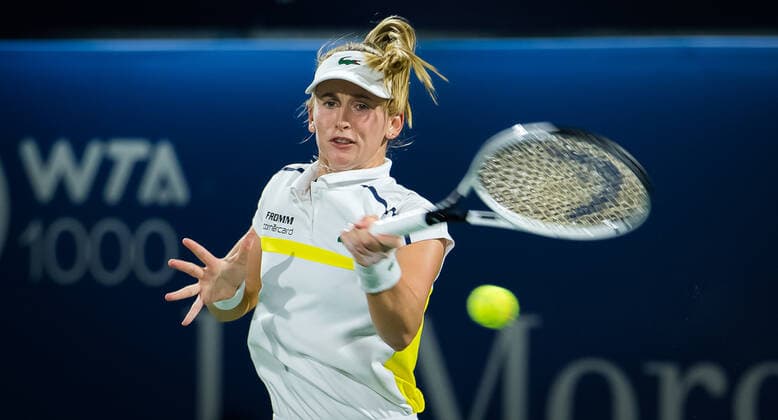 Sport Bilder des Tages March 11, 2021, DUBAI, UNITED ARAB EMIRATES: Jil Teichmann of Switzerland in action during the quarter-final at the 2021 Dubai Duty Free Tennis Championships WTA, Tennis Damen 1000 tournament against Cori Gauff of the United States DUBAI UNITED ARAB EMIRATES - ZUMAa181 20210311_zaa_a181_114 Copyright: xRobxPrangex