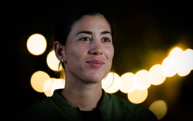 Sport Bilder des Tages March 12, 2021, DUBAI, UNITED ARAB EMIRATES: Garbine Muguruza of Spain talks to the media after reaching the final of the 2021 Dubai Duty Free Tennis Championships WTA, Tennis Damen 1000 tournament DUBAI UNITED ARAB EMIRATES - ZUMAa181 20210312_zaa_a181_179 Copyright: xRobxPrangex