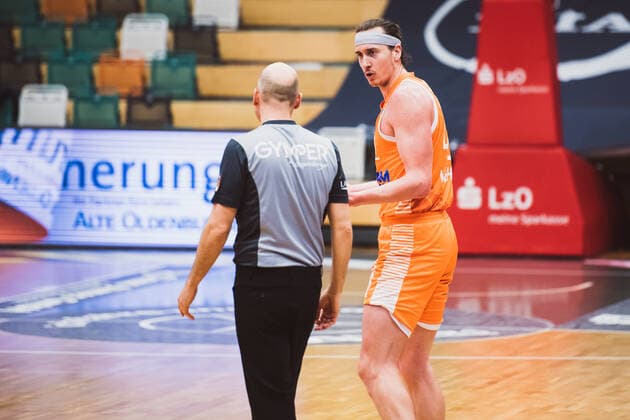 easyCredit BBL 23 Matchday RASTA Vechta vs ratiopharm ulm, 13 03 2021 Dennis Clifford RASTA Vechta, 42 easyCredit BBL 23 Matchday RASTA Vechta vs ratiopharm ulm on 13 03 2021 in Vechta RASTA Dome , Germany, Copyright: xBEAUTIFULxSPORTS Neddermannx