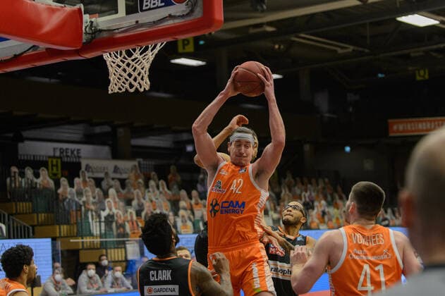 Dennis CLIFFORD 42 Rasta Vechta Rasta Vechta vs ratiopharm Ulm, Basketball, easyCredit BBL Bundesliga, 13 03 2021, 23 Matchday, Season 2020 2021 Copyright xErikxHillmer EIBNERx EP ehr Rasta Vechta vs ratiopharm Ulm, Basketball, easyCredit BBL Bundesliga, 13 03 2021, 23 Matchday, Season 2020 2021 Vechta Copyright: xErikxHillmer EIBNERx EP_ehr