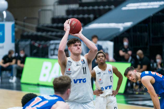 easyCredit Basketball Bundesliga, Hamburg, 13 03 2021 easyCredit Basketball Bundesliga, Hamburg Towers vs SYNTAINICS MBC, Maik Kotsar 11 Hamburg Towers Copyright: xBEAUTIFULxSPORTS Mohwinkelx