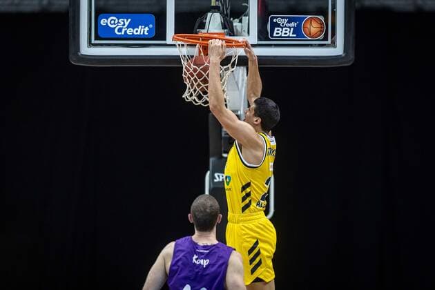 Basketball Berlin 14 03 2021 Season 2020 2021 1 Bundesliga easyCredit BBL Alba Berlin BG Göttingen Simone Fontecchio Alba Berlin, No 20