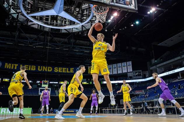 Basketball Berlin 14 03 2021 Season 2020 2021 1 Bundesliga easyCredit BBL Alba Berlin BG Göttingen Luke Sikma Alba Berlin, No 43
