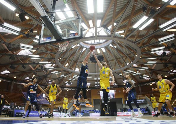 Ludwigsburg , Basketball easyCredit BBL Bundesliga , HAKRO Merlins Crailsheim vs MHP Riesen Ludwigsburg , Übericht Arena Hohenlohe