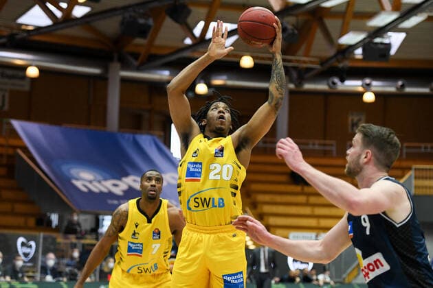 Desi Rodriguez MHP Riesen Ludwigsburg at the basket, GER, HAKRO Merlins Crailsheim vs MHP Riesen Ludwigsburg, 14 03 2021, 23 Spieltag easycredit Basketball Bundesliga, Spielzeit 2020 2021 GER, HAKRO Merlins Crailsheim vs MHP Riesen Ludwigsburg, 14 03 2021, 23 Spieltag easycredit Basketball Bundesliga, Spielzeit 2020 2021 Crailsheim Copyright: xEibnerxPressefoto MichaelxMemmlerx EP_MMR