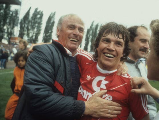 Eintracht Braunschweig FC Bayern München 0 1 08 06 1985 Coach Udo Lattek and Lothar Matthäus FCB celebrate winning the German championship Only for journalistic use Only for editorial use HM