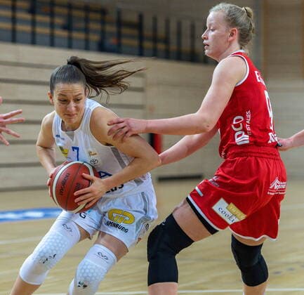 Laura Schinkel 07, GISA Lions SV Halle vs Melli Knopp Osnabrück GISA Lions SV Halle vs GiroLive Panthers Osnabrück Basketball 1 Bundesliga ERDGAS Sportarena Halle Saale 14 03 2021 Photo Holger John Sachsen Anhalt Germany ERDGAS Sportarena Halle Saale