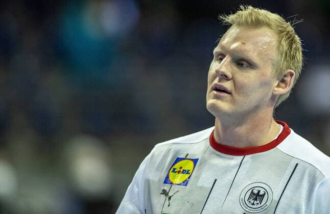 Berlin, 14 03 2021, mens handball Olympic qualifier, Algeria Germany, Max Schmeling Halle Germanys Patrick Wiencek stands on the pitch Algeria Germany