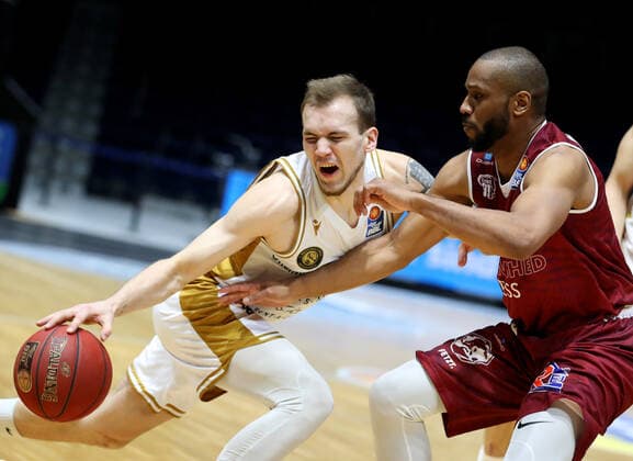Löwen Braunschweig vs Chemnitz, BBL Braunschweig, 14 03 2021, BASKETBALL easyCredit BBL Basketball Bundesliga, Löwen Braunschweig vs Niners Chemnitz, season 2020 21 Amas Velicka Löwen Braunschweig , Virgil Matthews Niners Chemnitz Braunschweig