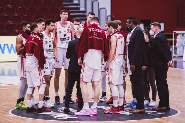 ProA 26 Matchday Artland Dragons vs MLP Academics Heidelberg, 14 03 2021 Team of Artland Dragons ProA 26 Matchday Artland Dragons vs MLP Academics Heidelberg on 14 03 2021 in Quakenbrueck Artland Arena , Germany, Copyright: xBEAUTIFULxSPORTS Neddermannx