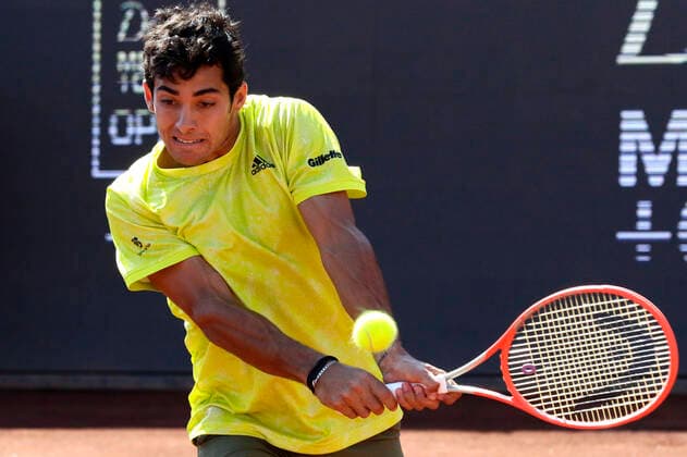 Santiago14 Marzo 2021 El tenista Chileno Cristian Garin se enfrenta al tenista Argentino Facundo Bagnis, durante la final del ATP, Tennis Herren de Santiago, realizado en San Carlos de Apoquindo Javier Salvo Photosport ATP de Santiago Final 14 3 2021