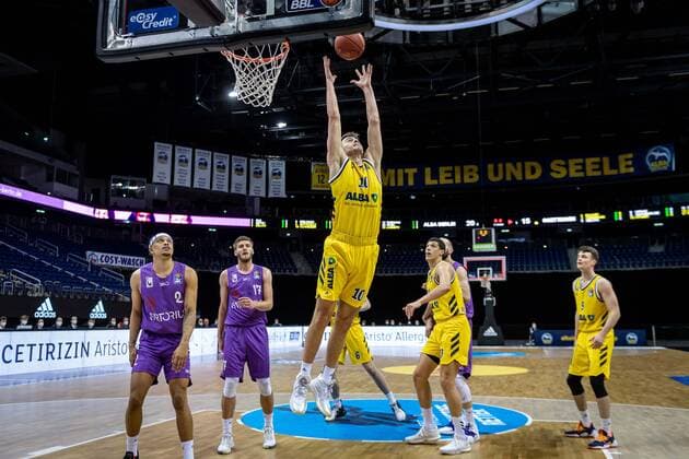 Basketball Berlin 14 03 2021 Season 2020 2021 1 Bundesliga easyCredit BBL Alba Berlin BG Göttingen Tim Schneider Alba Berlin, No 10