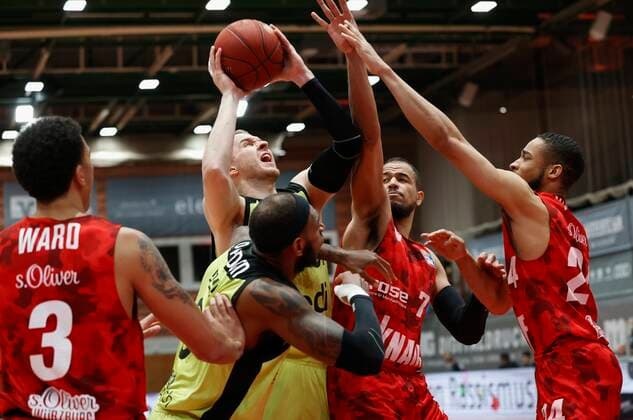 Basketball, BBL, s.Oliver Würzburg - medi Bayreuth