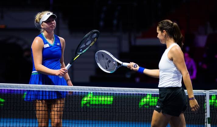 Mandatory Credit: Photo by Rob Prange Shutterstock (11800202bp) Clara Tauson of Denmark & Daria Kasatkina of Russia in action during the first round of the 2021 St. Petersburg Ladies Trophy WTA, Tennis Damen 1000 tournament WTA St Petersburg Ladies Trophy, Tennis, St Petersburg, Russia - 16 Mar 2021 WTA St Petersburg Ladies Trophy, Tennis, St Petersburg, Russia - 16 Mar 2021  Copyright: xRobxPrange Shutterstockx 11800202bp