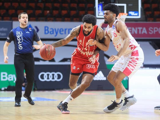 16 03 2021, FC Bayern Baskets vs Telekom Baskets Bonn, Audi Dome, Munich, pictured D J Seeley FCB basketball vs Jalen Hudson telekom baskets Bonn