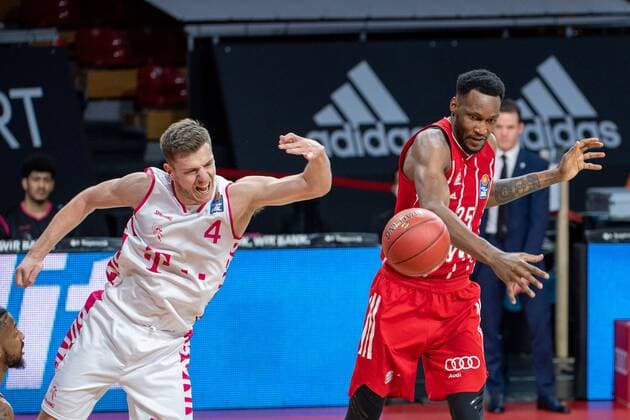 Stahinja Micovic 4 Telekom Baskets Bonn , JaJuan Johnson 25 FC Bayern , FC Bayern Basketball vs Telekom Baskets Bonn, BBL, 16 03 2021 Muenchen Bayern Germany Copyright: xkolbert-press UlrichxGamelx