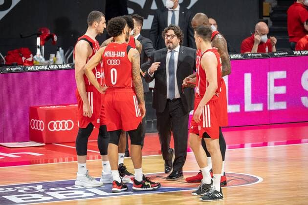 Head Coach Andrea Trinchieri FC Bayern instructs his team, FC Bayern Basketball vs Telekom Baskets Bonn, BBL, 16 03 2021 Muenchen Bayern Germany Copyright: xkolbert-press UlrichxGamelx