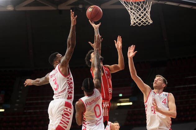 16 03 2021, FC Bayern Baskets vs Telekom Baskets Bonn, Audi Dome, Munich, in picture James Thompson IV telekom baskets Bonn , Alex Hamilton telekom baskets Bonn and Strahinja Micovic telekom baskets Bonn vs D J Seeley FCB Basketball