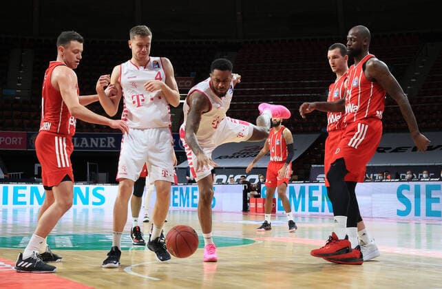 16 03 2021, FC Bayern Baskets vs Telekom Baskets Bonn, Audi Dome, Munich, in picture Zan Mark Sisko FCB Basketball , Strahinja Micovic telekom baskets Bonn , James Thompson IV telekom baskets Bonn , D J Seeley FCB Basketball , Paul Zipser FCB Basketball and James Gist FCB Basketball