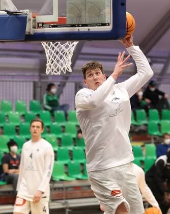 17 03 2021 Basketball Saison 2019 2020 2 Bundesliga Pro A 8 Spieltag Nürnberg Falcons Basketball Club NBC Tigers Tübingen DaMa Jonathan Maier 13, Nürnberg Falcons BC NBC warms up while warming up.