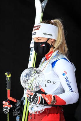 ALPINE SKIING - FIS WC Final Lenzerheide LENZERHEIDE,SWITZERLAND,18.MAR.21- ALPINE SKIING - FIS World Cup Final, award ceremony for the Super G World Cup, ladies. Image shows Lara Gut-Behrami (SUI). Keywords: crystal globe, medal. GEPAxpictures xMarioxBuehner