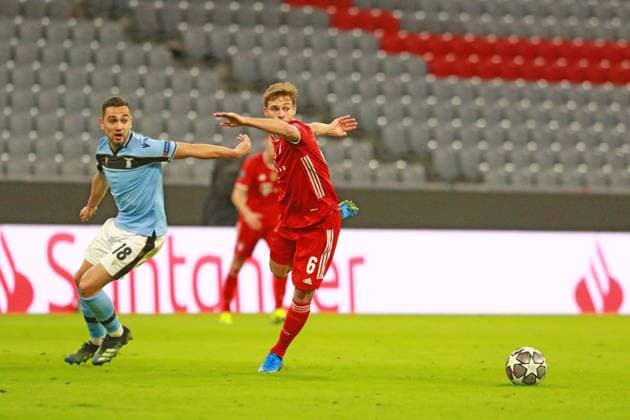 6 Joshua Kimmich FCB vs 18 Gonzalo Escalante Lazio Roma blue football, Champions League, FC Bayern Munich Lazio Roma, 17 03 2021 PHOTO Mladen Lackovic LakoPress.