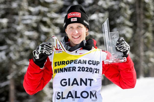 ALPINE SKIING - FIS EC Reiteralm SCHLADMING,AUSTRIA,18.MAR.21- ALPINE SKIING - FIS Europa Cup Final, award ceremony for the Giant Slalom Europa Cup, men. Image shows Dominik Raschner (AUT). Keywords: medal, trophy. GEPAxpictures xChristianxWalgram