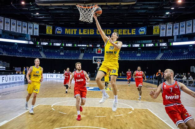 Basketball Berlin 18 03 2021 Season 2020 2021 Euroleague Regular Season Alba Berlin Olympiakos Piraeus Simone Fontecchio Alba Berlin, No 20