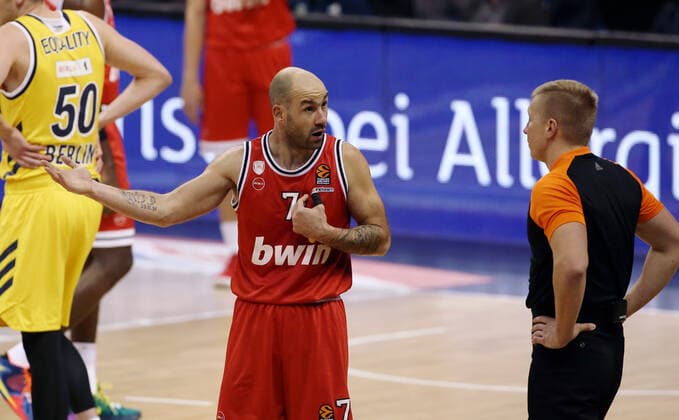 Vassilis Spanoulis, Referee Sport Basketball EuroLeague Men Season 2020 2021 18 03 2021 ALBA Berlin vs Olympiakos Piraeus Piraeus