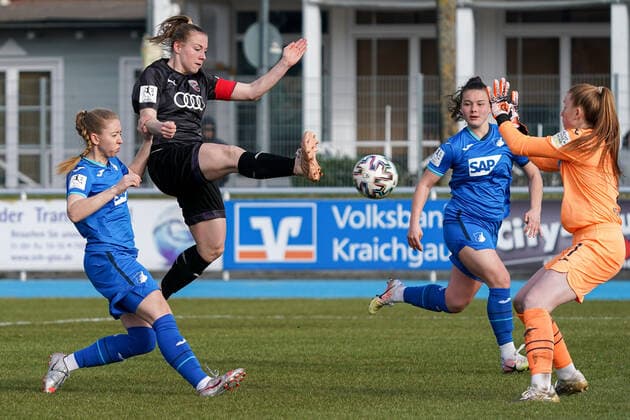 v li Lisa Drexler TSG II, 13 , Ramona Maier FCI, 18 , Laura Dick Goalkeeper, TSG II, 1 , duel, game scene, duel, tackle, tackling, dynamic, action, action, in penalty area, penalty area scene, 20 03 2021, Sinsheim Germany , Football, 2 Women Bundesliga South, TSG 1899 Hoffenheim II U20 FC Ingolstadt, DFB DFL REGULATES PROHIBIT ANY USE OF PHOTOGRAPHS AS IMAGE SEQUENCES AND OR QUASI VIDEO xozx
