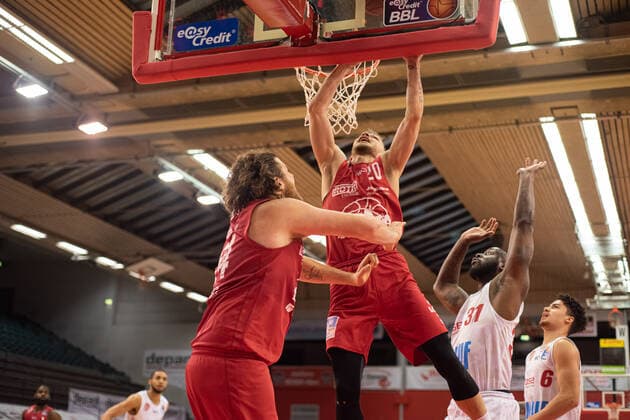 easyCredit Basketball Bundesliga JobStairs Giessen 46ers s Oliver Wuerzburg, 20 03 21 Ferdinand Zylka 10 Giessen 46ers , John Bryant 54 Giessen 46ers Murphy Holloway 31 Wuerzburg , Sporthalle Giessen Ost Giessen, 20 03 21 Copyright: xBEAUTIFULxSPORTS Roeczeyx
