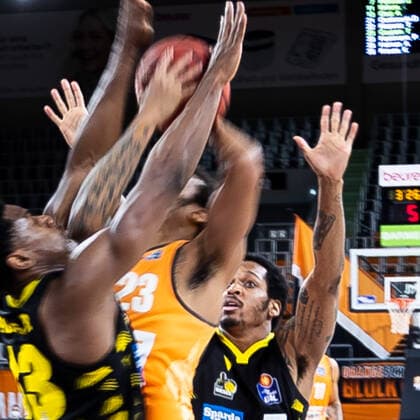 Barry Brown Jr MHP Riesen Ludwigsburg 05 GER, Ratiopharm Ulm vs MHP Riesen Ludwigsburg, easycredit 1 Bundesliga Basketball, 24 match day, season 2020 21, 20 03 2021 Ratiopharm Ulm vs MHP Riesen Ludwigsburg, 1 Basketball Bundesliga New Ulm. Copyright: xEibner-Pressefoto RogerxBuerkex EP_EER