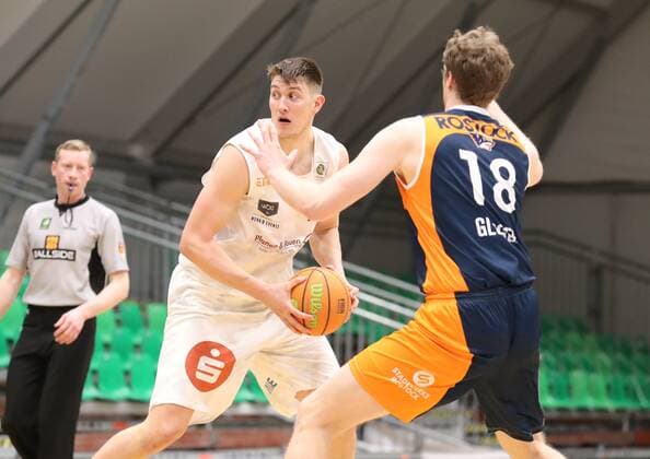 20 03 2021 Basketball Season 2019 2020 2 Bundesliga Pro A 27 Spieltag Nürnberg Falcons Basketball Club NBC Rostock Seawolves DaMa Jonathan Maier 13, Nürnberg Falcons BC NBC Till Gloger 18, Rostock Seawolves
