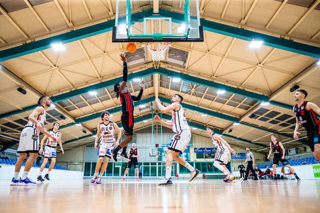 Abdulai Abaker 45 ETV Hamburg Basketball , Sandro Antunovic 1 BSW Sixers during the 2020 21 mens season in the Barmer Bundesliga ProB between BSW Sixers and ETV Hamburg Basketball at Ballsporthalle Sandersdorf on 20 March 2021 in Sandersdorf, Saxony Anhalt, Germany