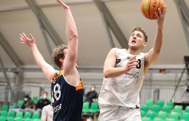 20 03 2021 Basketball Season 2019 2020 2 Bundesliga Pro A 27 Spieltag Nürnberg Falcons Basketball Club NBC Rostock Seawolves DaMa Till Gloger 18, Rostock Seawolves Marcell Pongo 3, Nürnberg Falcons BC NBC