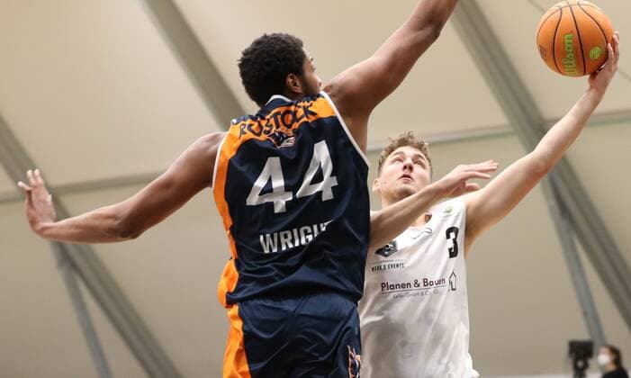 20 03 2021 Basketball Season 2019 2020 2 Bundesliga Pro A 27 Spieltag Nürnberg Falcons Basketball Club NBC Rostock Seawolves DaMa Keith Wright 44, Rostock Seawolves Marcell Pongo 3, Nürnberg Falcons BC NBC