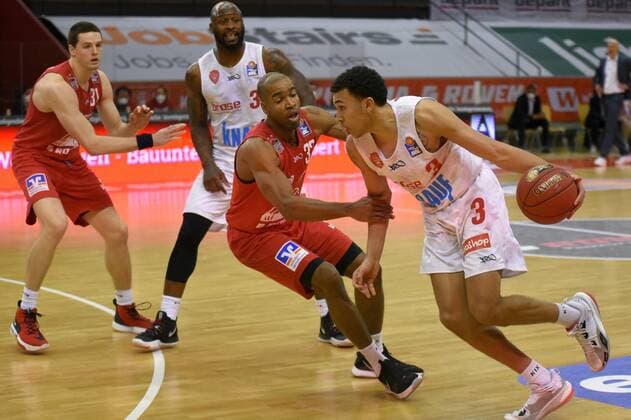 v l , Brandon Thomas Giessen 33 , Tyson Ward Wuerzburg 3 GER, Basketball BBL 1 Liga, Giessen vs Wuerzburg, 20 03 2021 Giessen Copyright: xEibnerxPressefotox xRalphxLehmbergx