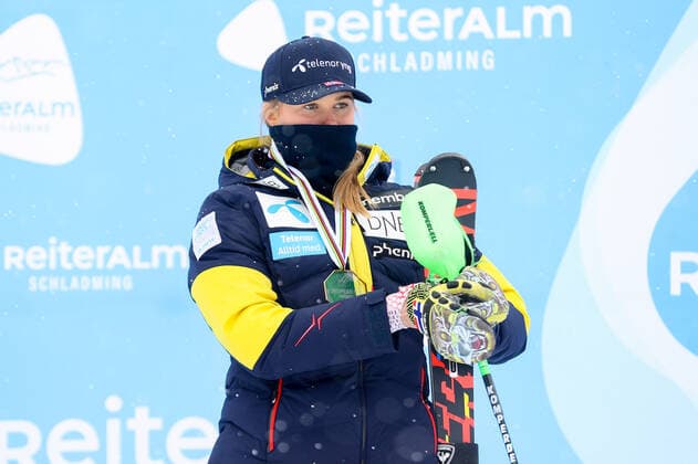 ALPINE SKIING - FIS EC Reiteralm SCHLADMING,AUSTRIA,21.MAR.21- ALPINE SKIING - FIS Europa Cup, award ceremony for the overall Europa Cup, ladies. Image shows Marte Monsen (NOR). Keywords: medal. GEPAxpictures xChristianxWalgram