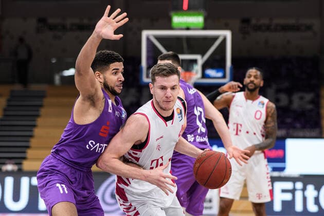 BG Göttingen Telekom Baskets Bonn 21 03 2021, Basketball Bundesliga easyCredit BBL, 2020 2021 season, Hauptrunde, 24 Spieltag, BG Göttingen Telekom Baskets Bonns Strahinja Micovic r plays Göttingens Marvin Omuvwie Göttingen Lower Saxony Germany.