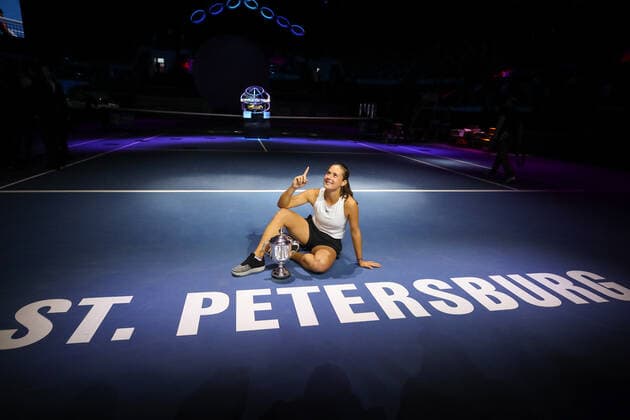 ST PETERSBURG, RUSSIA â€“ MARCH 21, 2019: Russian athlete Daria Kasatkina poses with the trophy she has won in her 2021 WTA, Tennis Damen Premier St Petersburg Ladies Trophy final match against Margarita Gasparyan, during the victory ceremony at Sibur Arena. Peter Kovalev TASS  TS0FA09B